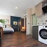Doqu Aparthotel 4*