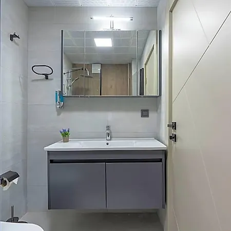 Doqu 4*