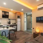 Apart-hotel Doqu 4*