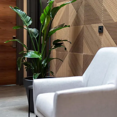 Doqu Aparthotel 4*